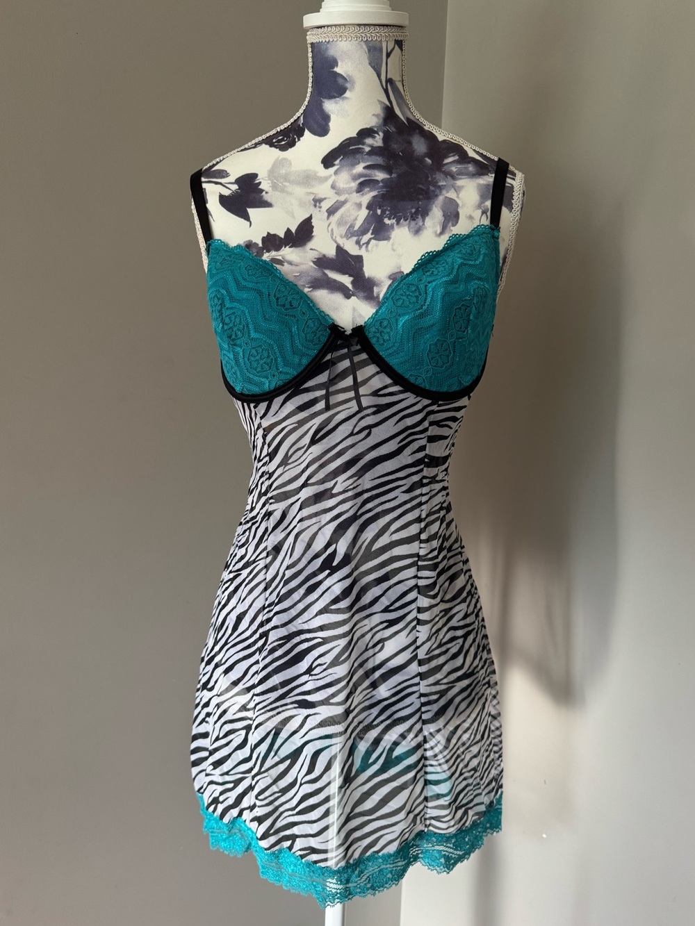 Y2k George Teal and Black Zebra Lace Chemise